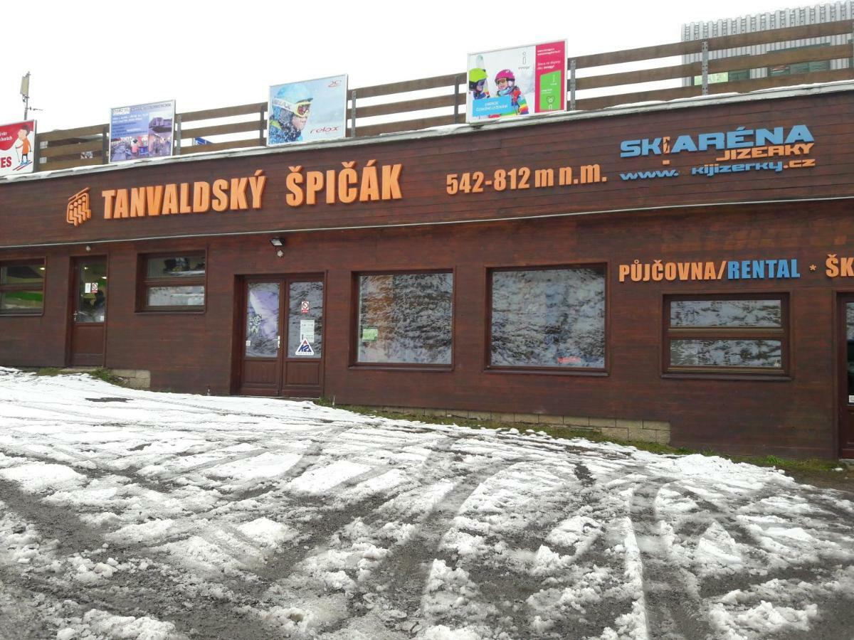 Penzion Jizerka Jablonec nad Nisou Exterior photo